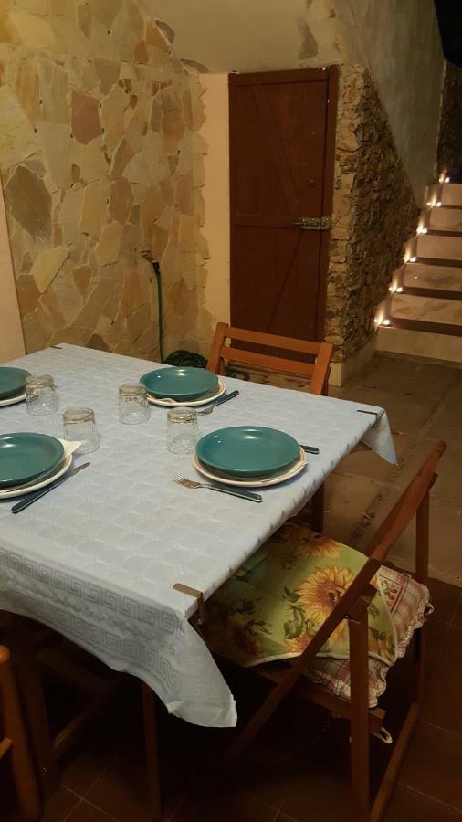 Bilocale Il Geraneo Villa Villasimius Eksteriør billede