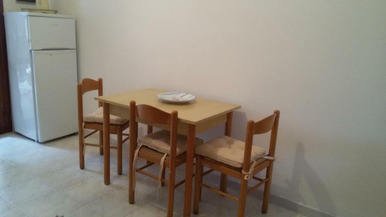 Bilocale Il Geraneo Villa Villasimius Eksteriør billede