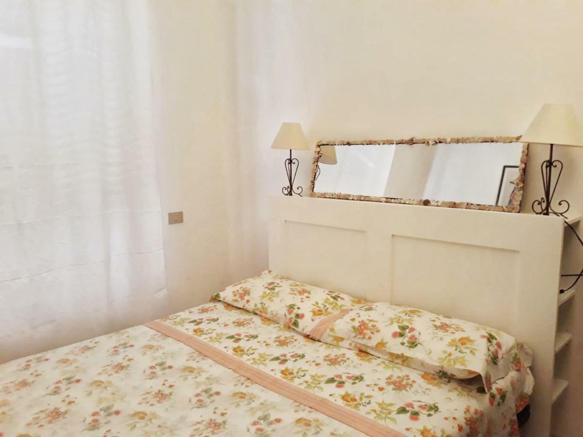 Bilocale Il Geraneo Villa Villasimius Eksteriør billede
